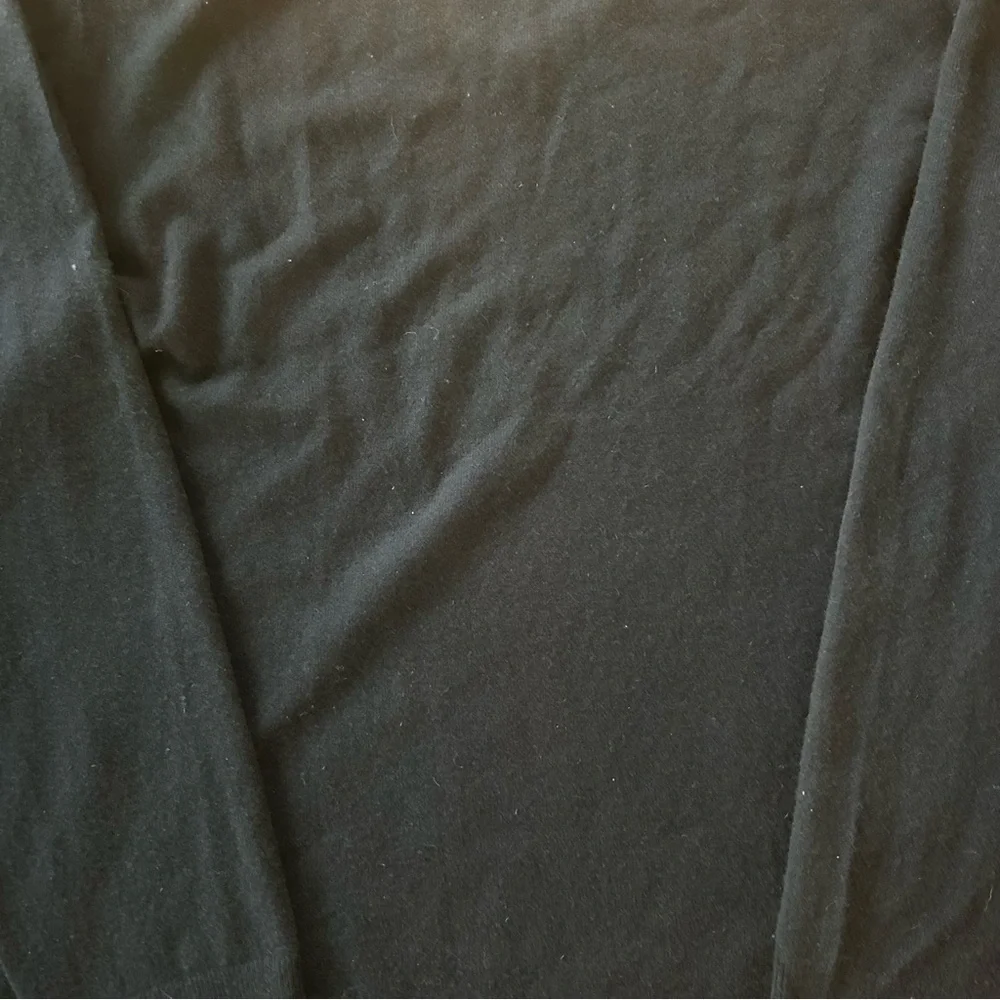 Quince 100% Mongolian Cashmere Women’s  V-Neck Sweater in Navy Size XXL - Picture 10 of 10